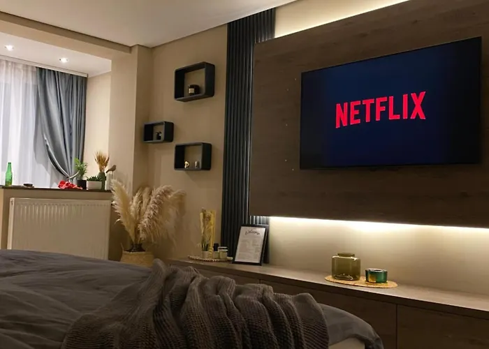 Central Urban Studios Apartment *