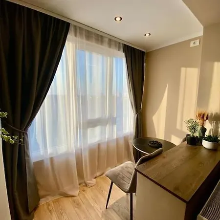 Daire 7- A Chic Urban Hideaway, 10min Walk To Center Temeşvar